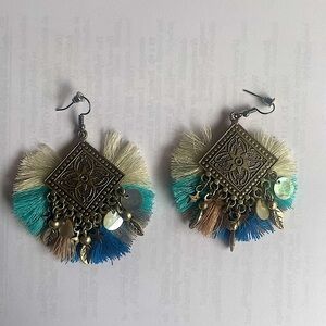 🩷 Gorgeous Bohemian Fringe Earrings with Silver Accents - from Barcelona, Spain